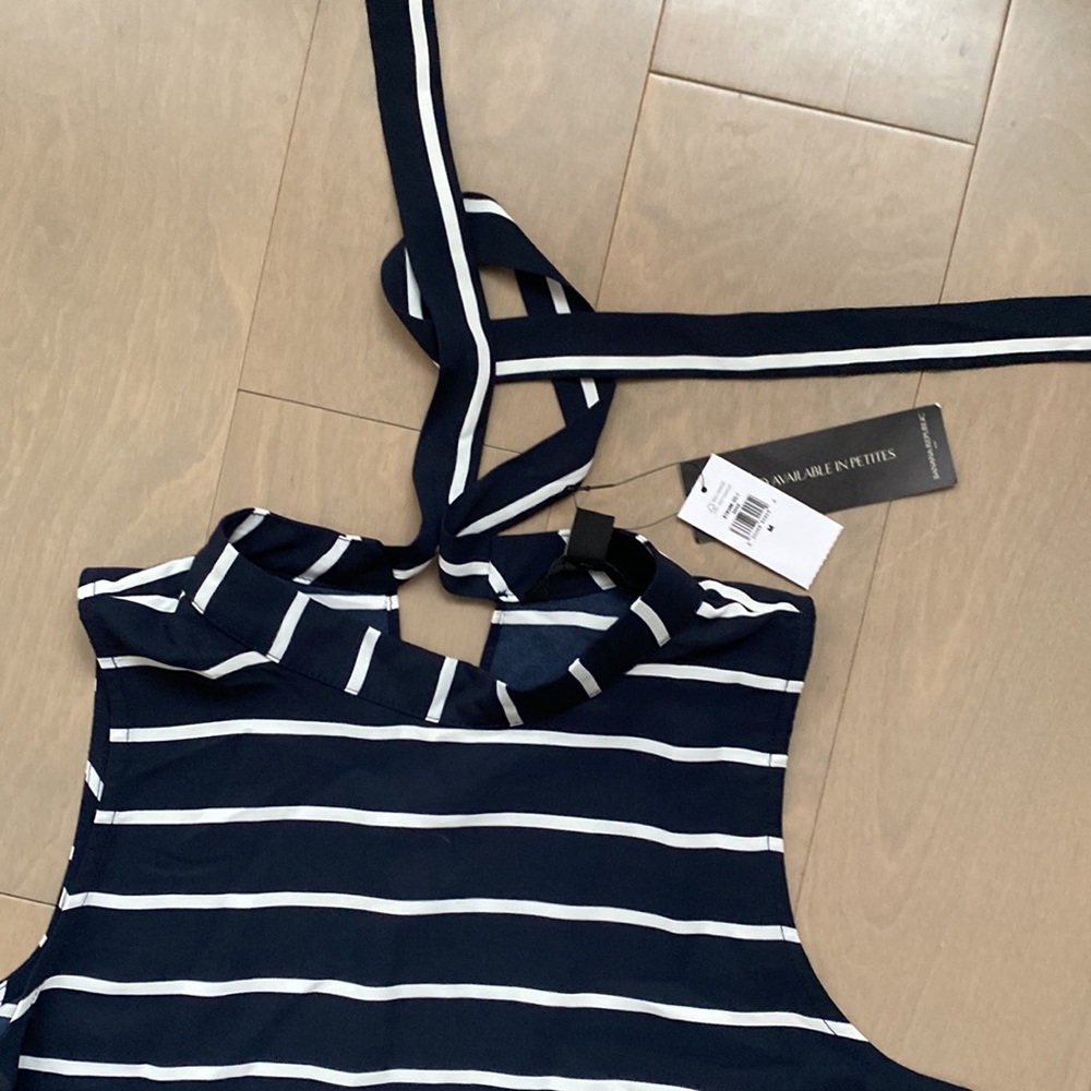 BNWT Banana republic high low tie neck trapeze striped maxi dress. Blue & white - Picture 3 of 5